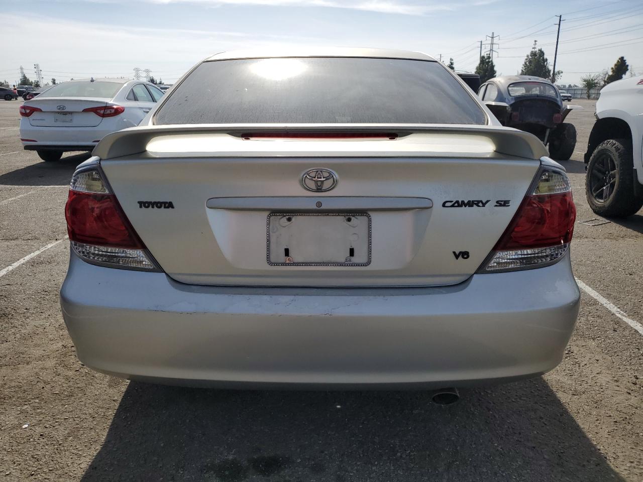2005 TOYOTA CAMRY SE - JTDBA32K550025862