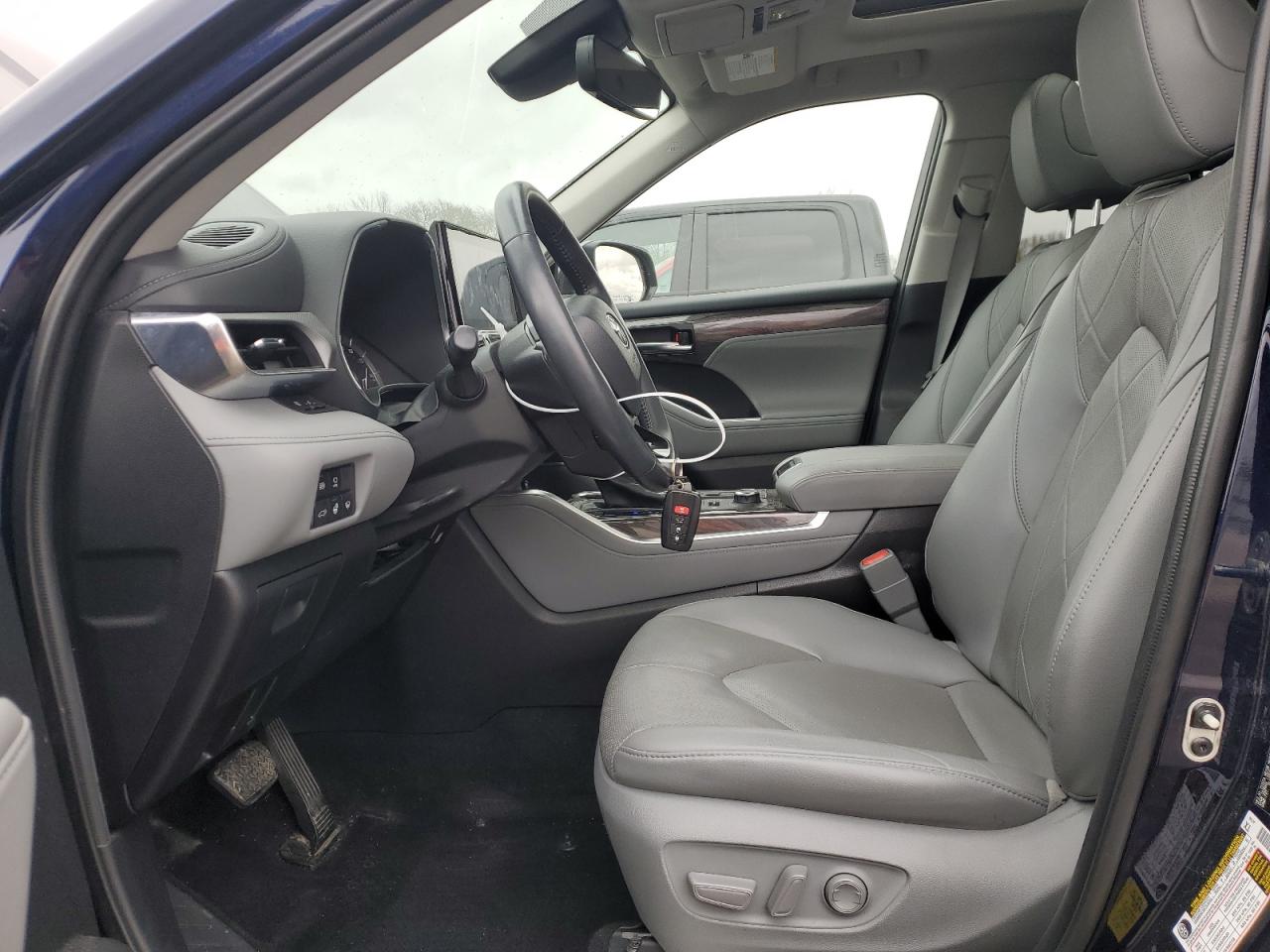 2022 TOYOTA HIGHLANDER - 5TDFZRBH2NS217416