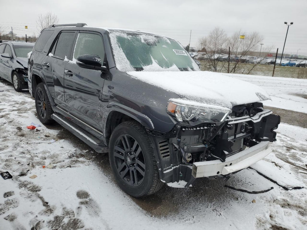 2020 TOYOTA 4RUNNER SR - JTEBU5JR8L5809370