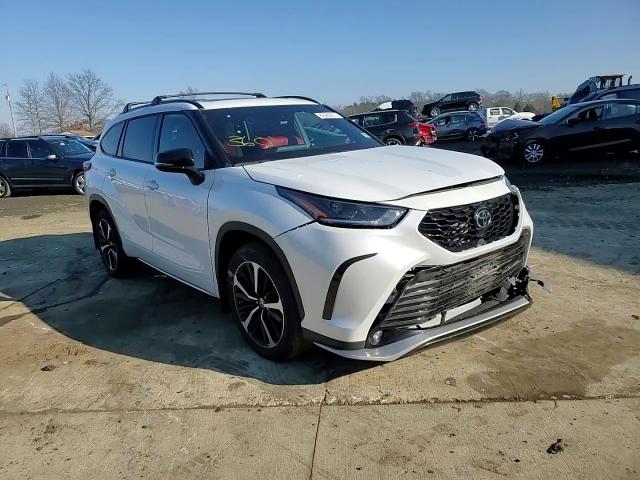 2022 TOYOTA HIGHLANDER - 5TDJZRBH6NS232012