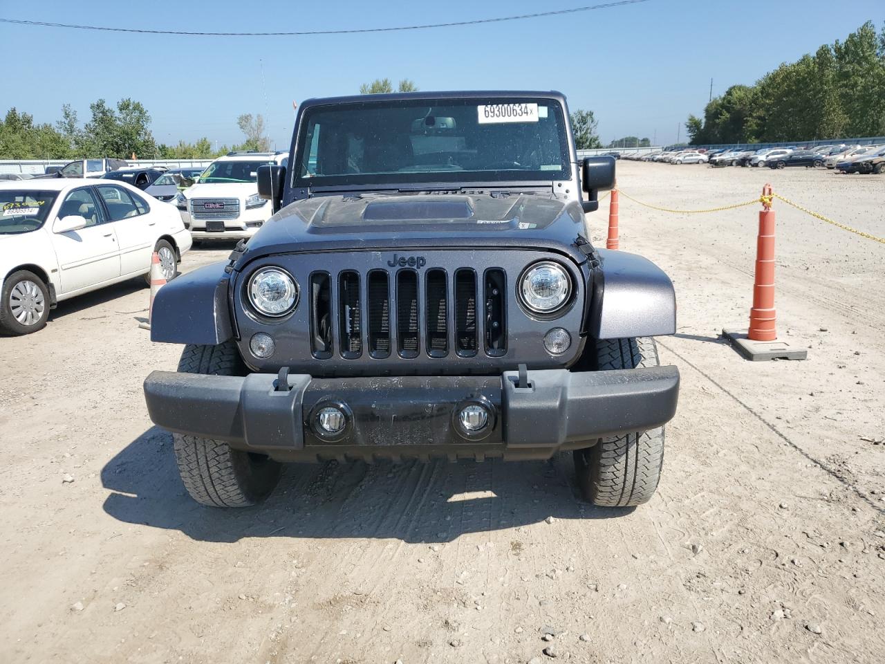 2017 JEEP WRANGLER U - 1C4BJWEGXHL620539