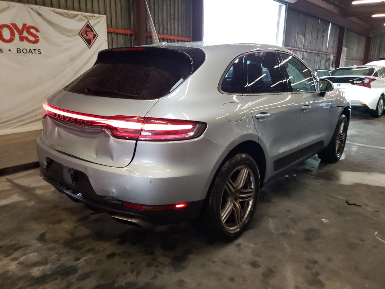 2021 PORSCHE MACAN - WP1AA2A50MLB02988