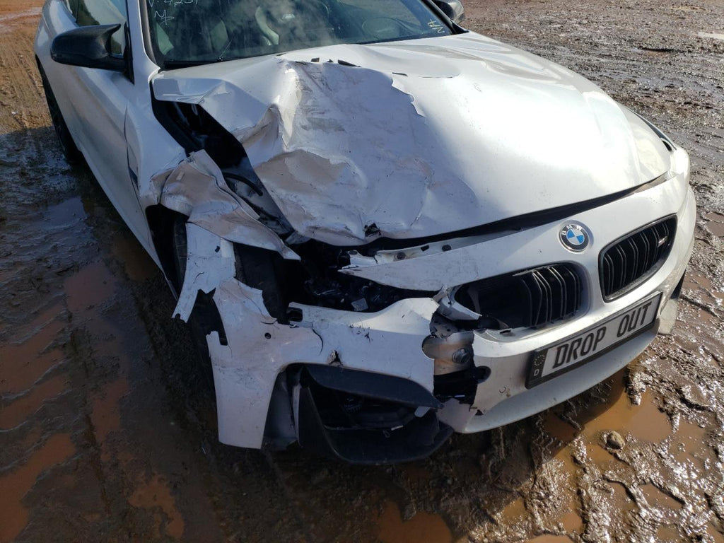 2015 BMW M4 - WBS3R9C5XFK334234