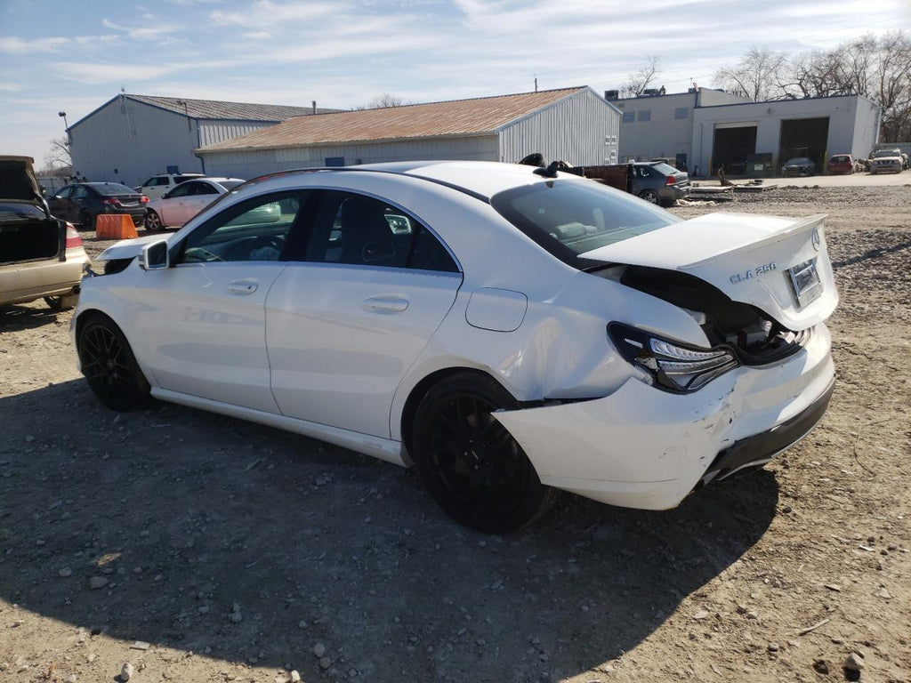 2019 MERCEDES-BENZ CLA 250 - WDDSJ4EB7KN748800