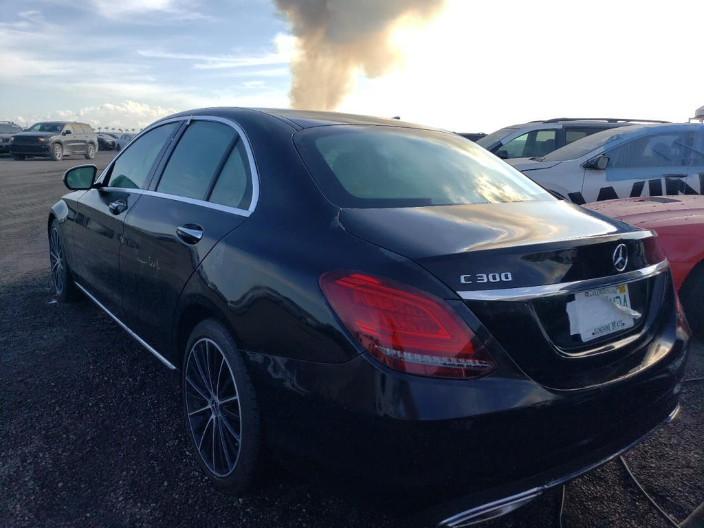2021 MERCEDES-BENZ C 300 - W1KWF8DB1MR621144