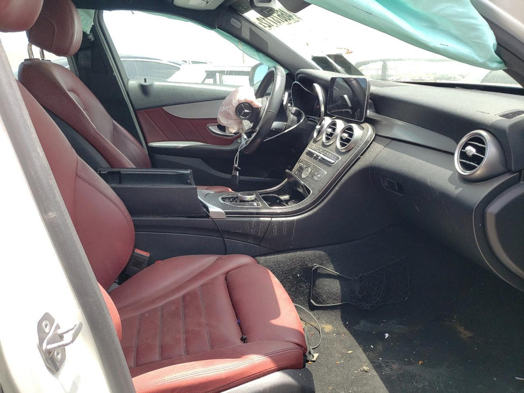 2019 MERCEDES-BENZ C 300 - 55SWF8DB7KU297080