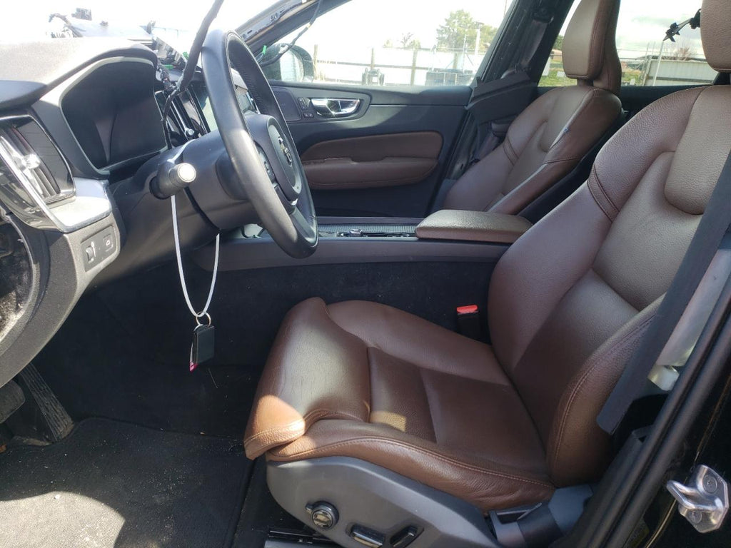 2019 VOLVO XC60 T5 - LYV102RK7KB202005