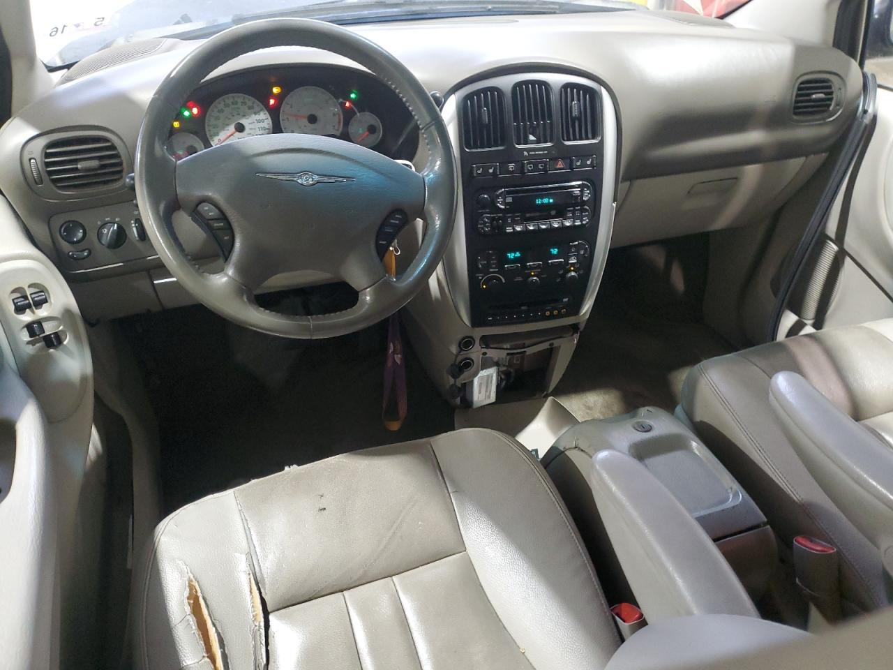2007 CHRYSLER TOWN & CTY - 2A8GP54L17R288941