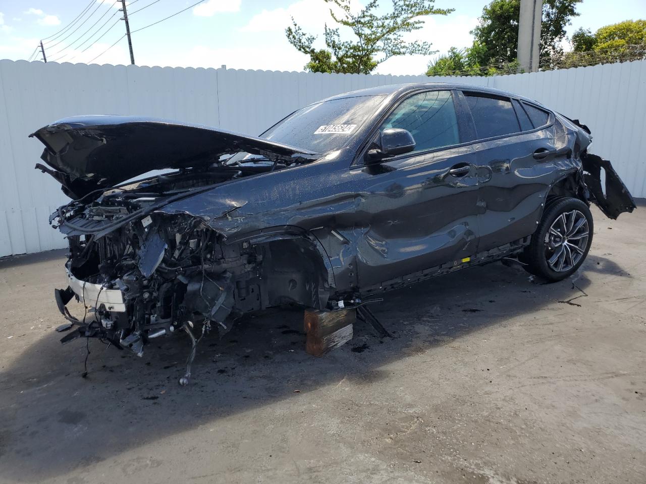 2024 BMW X6 XDRIVE4 - 5UX33EX00R9T65356