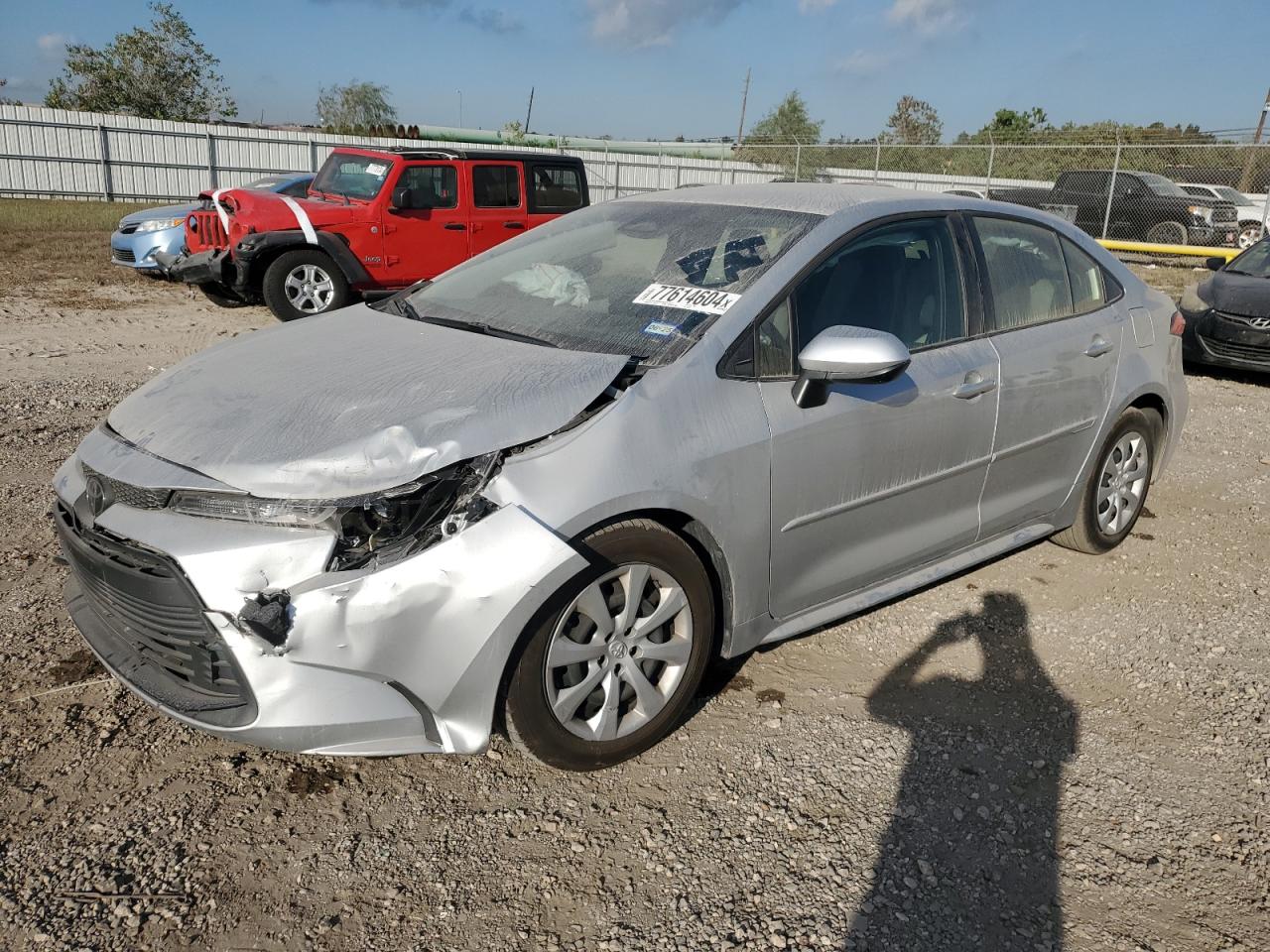 2023 TOYOTA COROLLA LE - JTDB4MEEXP3010357