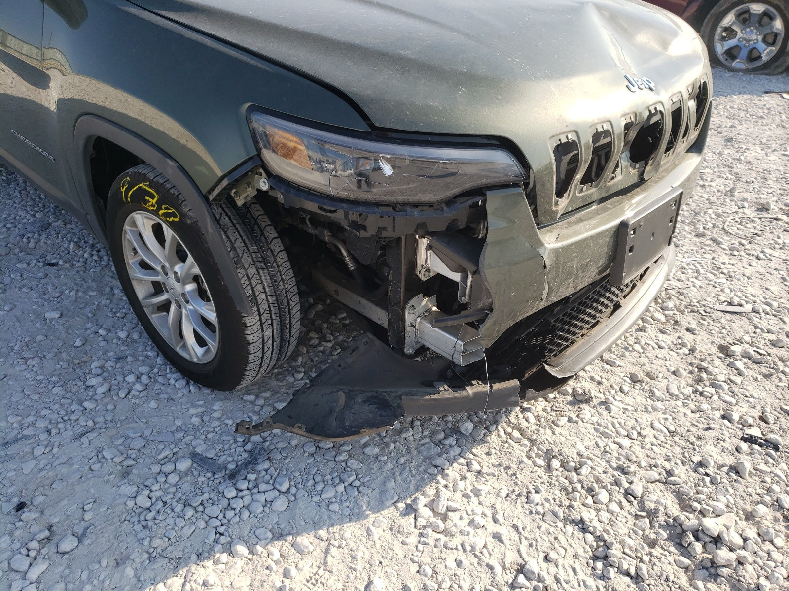 2019 JEEP CHEROKEE L - 1C4PJLCB5KD149803