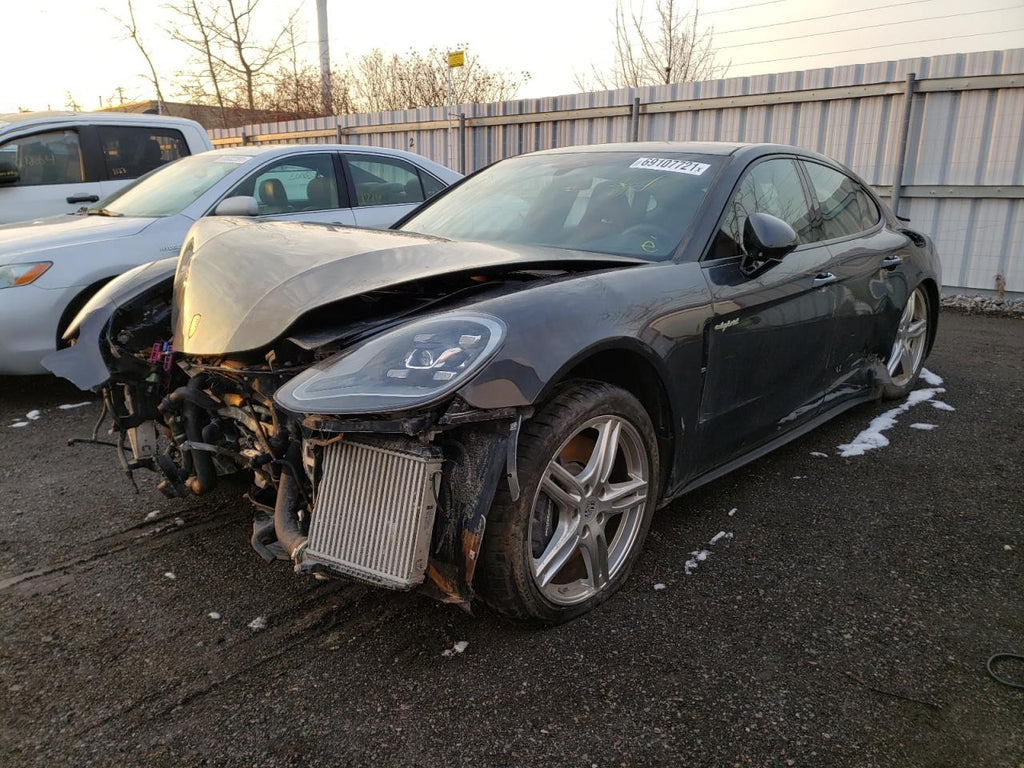 2018 PORSCHE PANAMERA 4 - WP0AE2A75JL176815