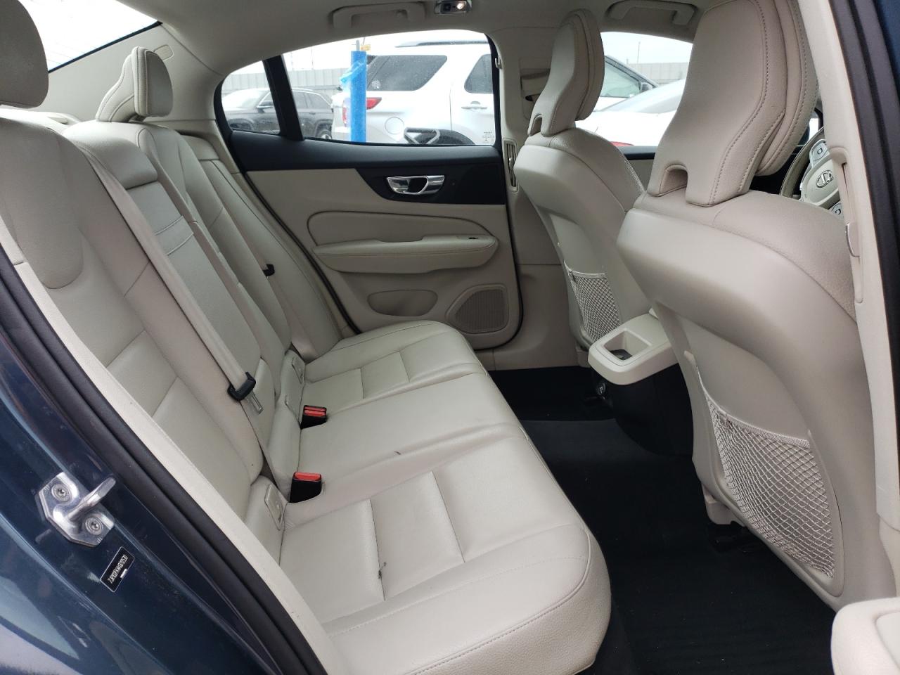 2019 VOLVO S60 T5 MOM - 7JR102FK4KG012530