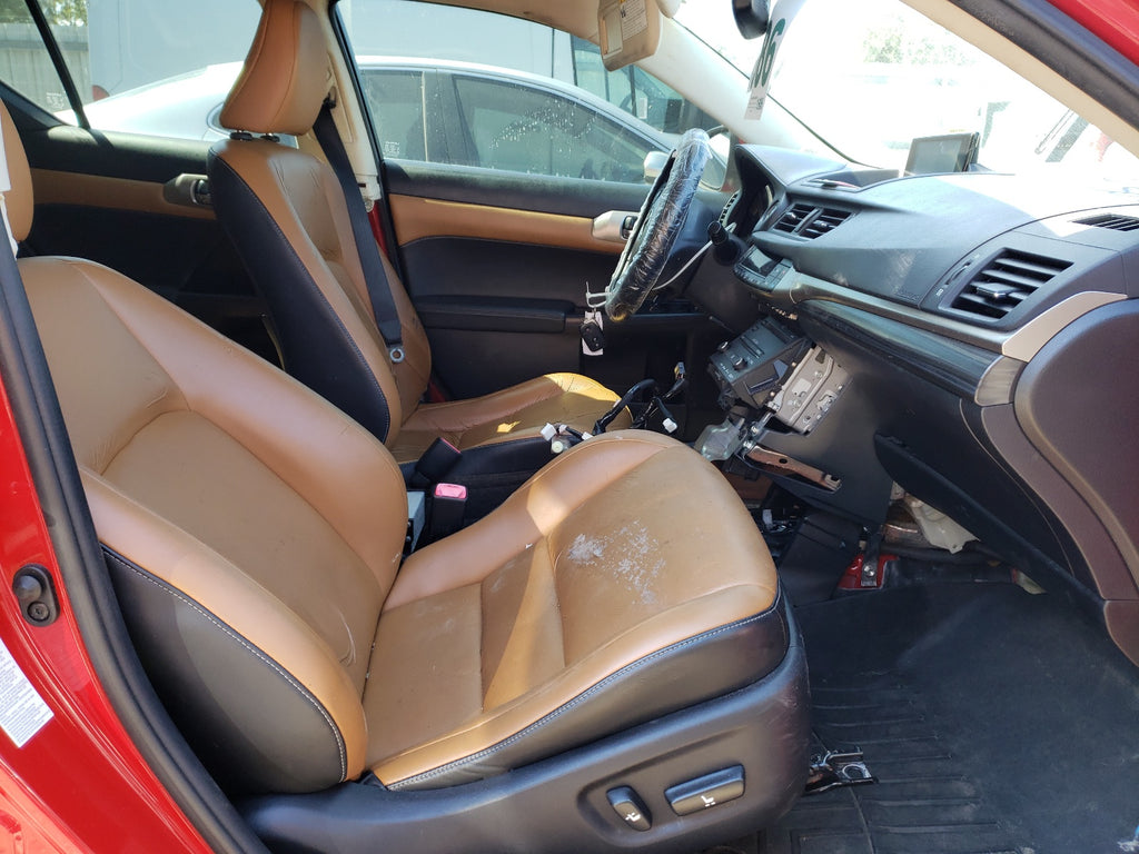 2014 LEXUS CT 200 - JTHKD5BH7E2174848