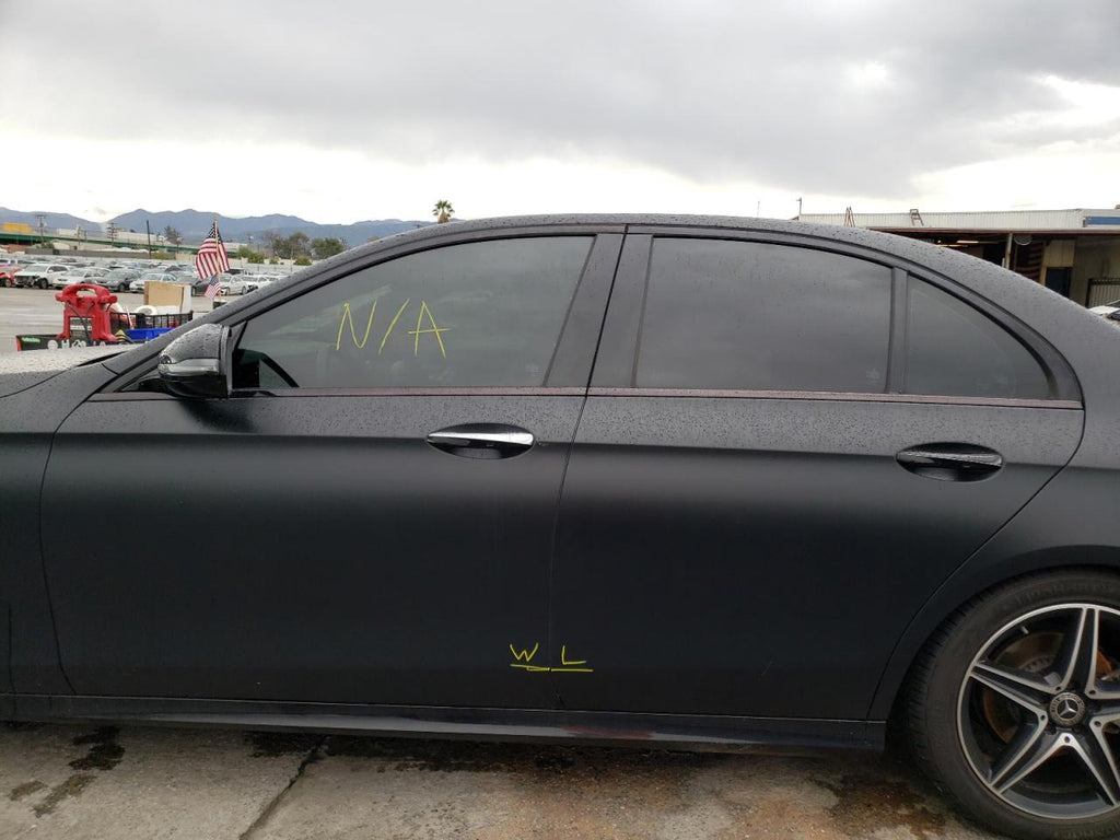 2018 MERCEDES-BENZ E 300 - WDDZF4JB4JA427647