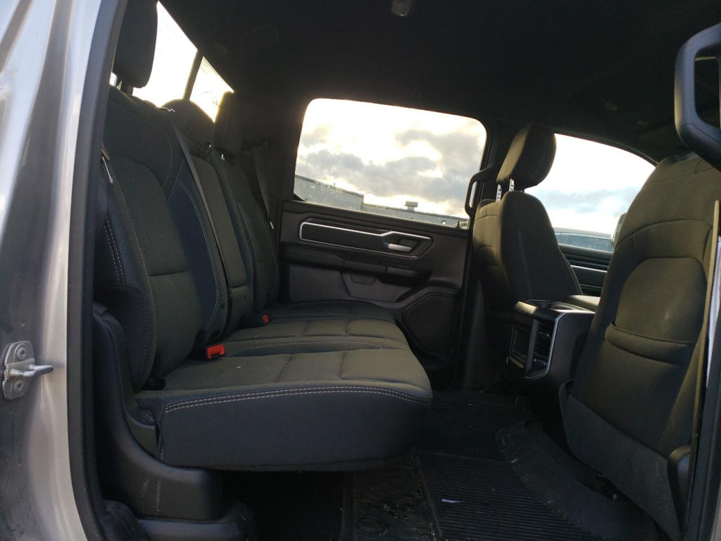 2021 RAM 1500 BIG H - 1C6SRFMT5MN779305