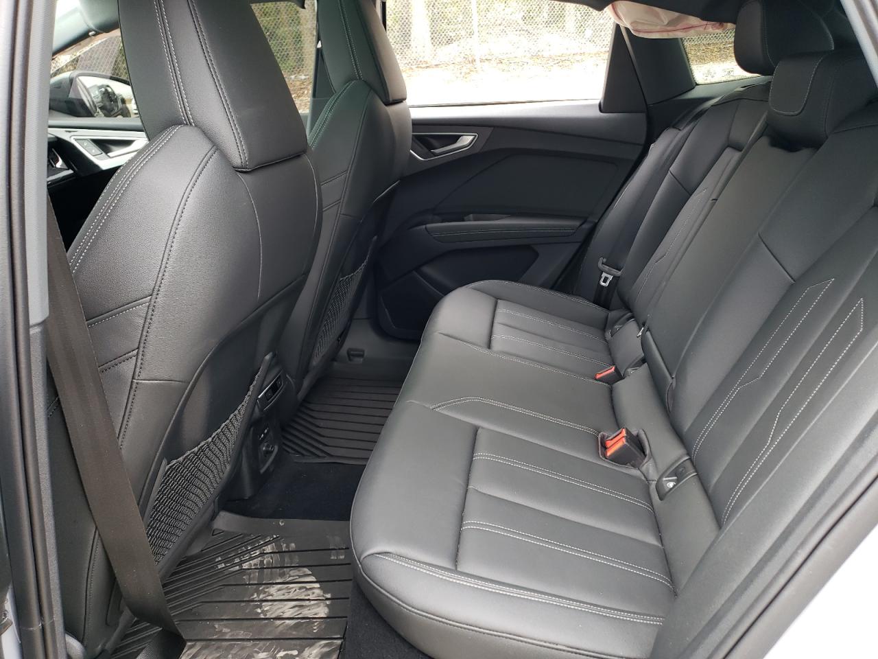 2024 AUDI Q4 E-TRON - WA122BFZ3RP025381
