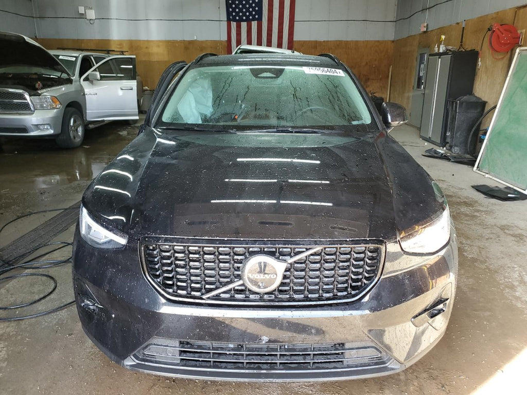 2023 VOLVO XC40 PLUS - YV4L12UW9P2056051