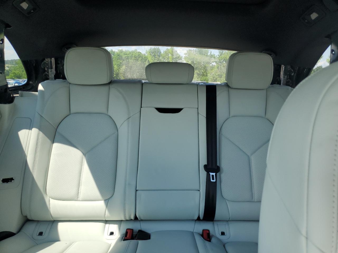 2024 PORSCHE MACAN BASE - WP1AA2A56RLB04719
