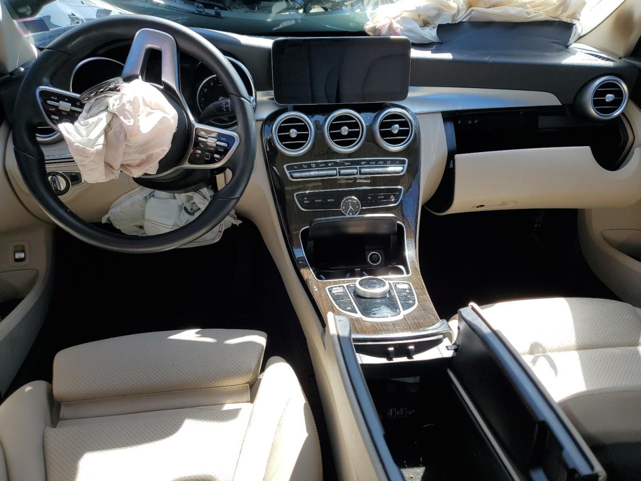 2020 MERCEDES-BENZ C 300 - W1KWF8DB9LR572709
