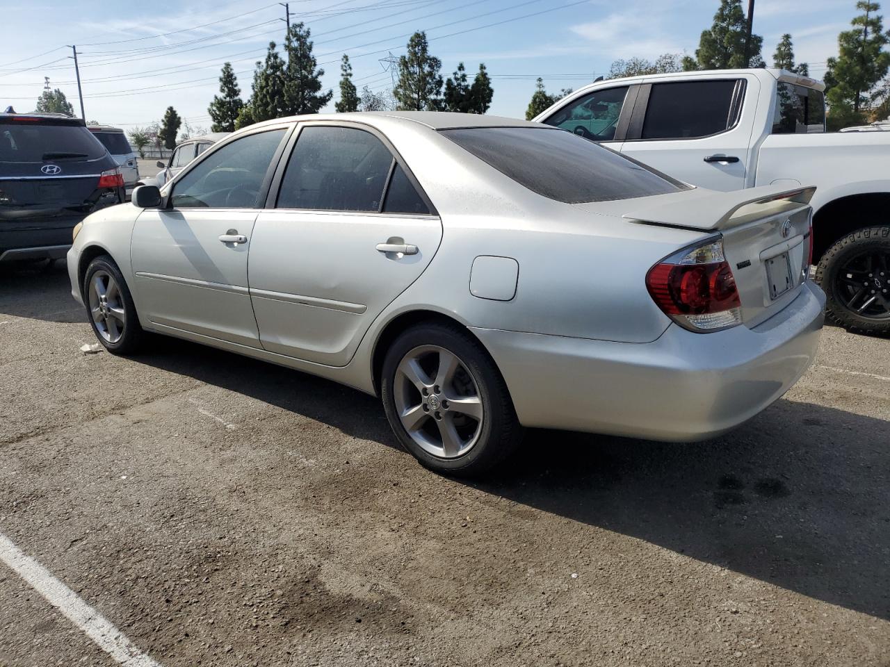 2005 TOYOTA CAMRY SE - JTDBA32K550025862