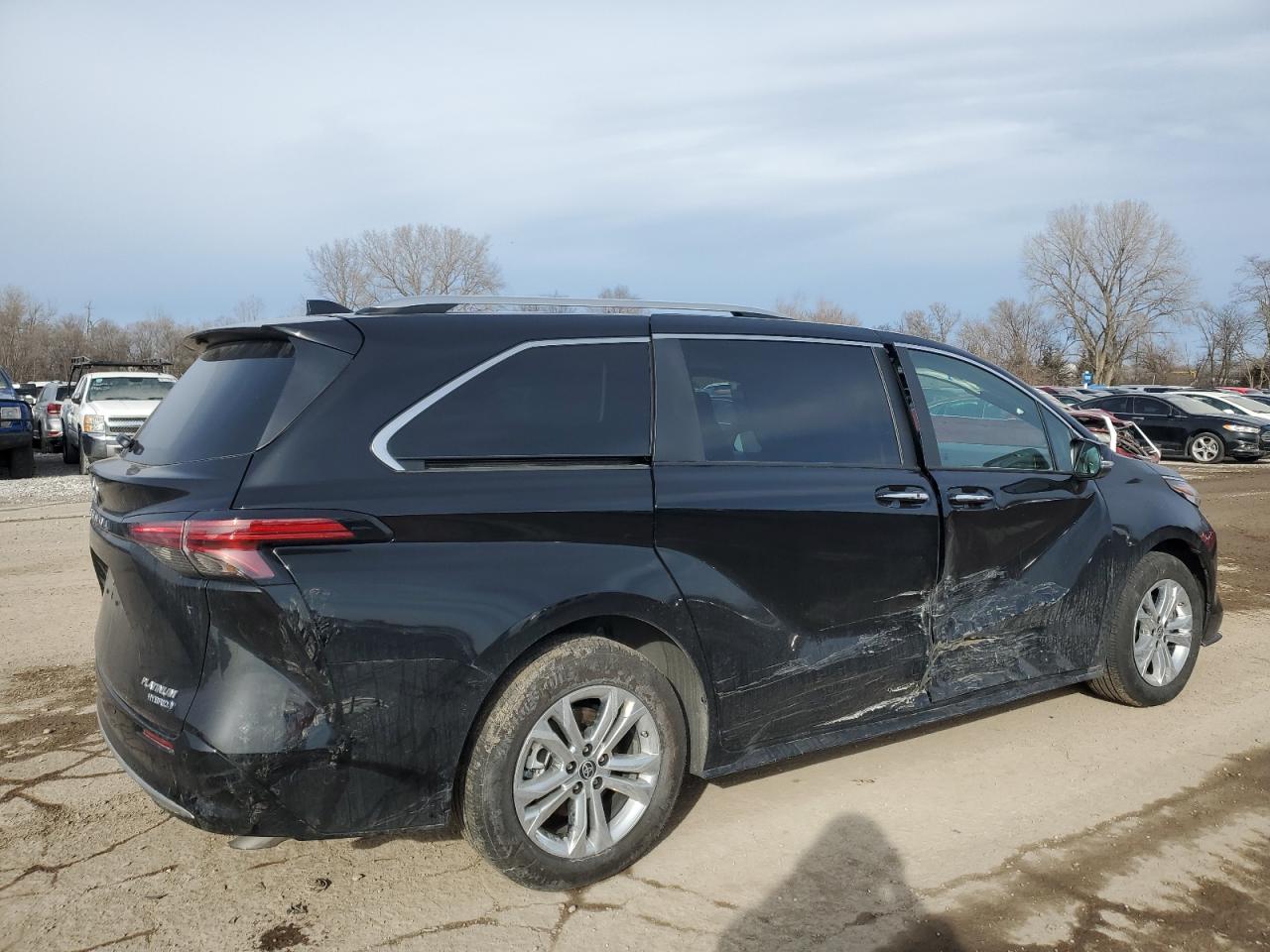 2023 TOYOTA SIENNA LIM - 5TDESKFC2PS097237