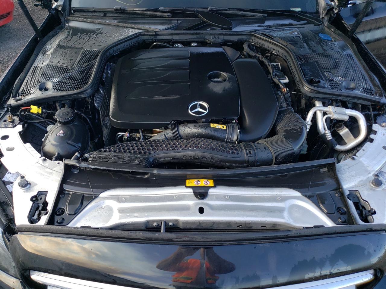 2021 MERCEDES-BENZ C 300 - W1KWF8DB1MR621144