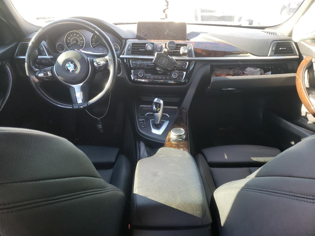 2017 BMW 320 I - WBA8E1G35HNU15904