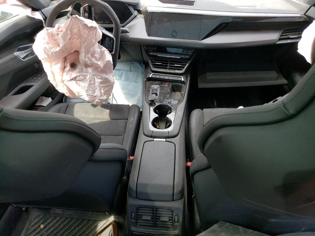 2022 AUDI E-TRON GT - WAUCJBFW5N7004381