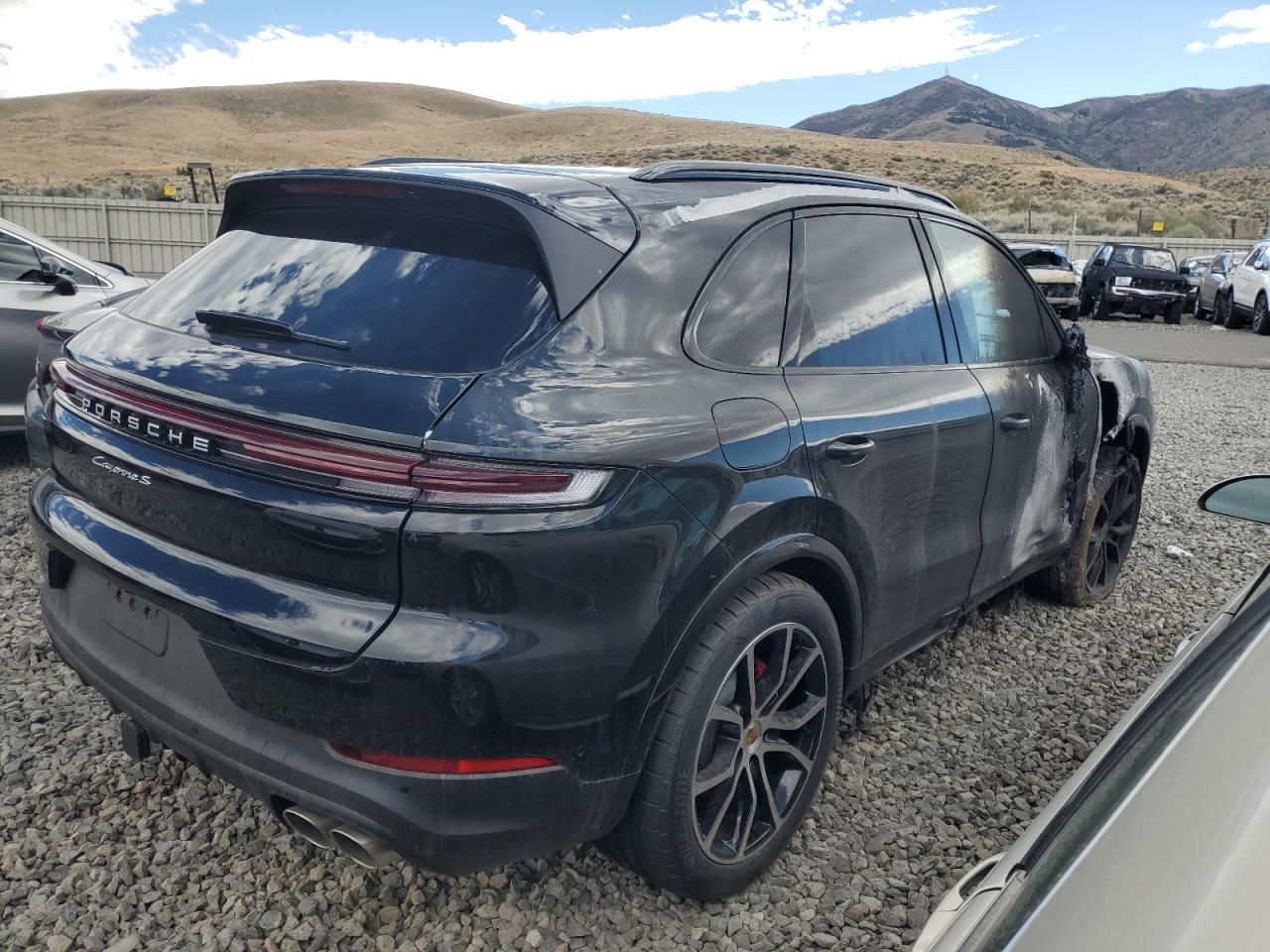 2024 PORSCHE CAYENNE S - WP1AL2AY6RDA34671