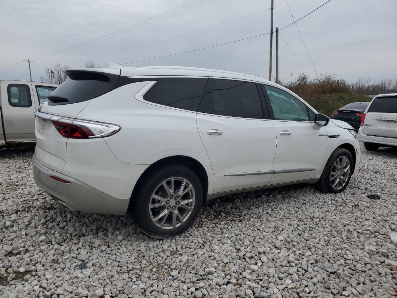 2022 BUICK ENCLAVE ES - 5GAEVAKW9NJ152988
