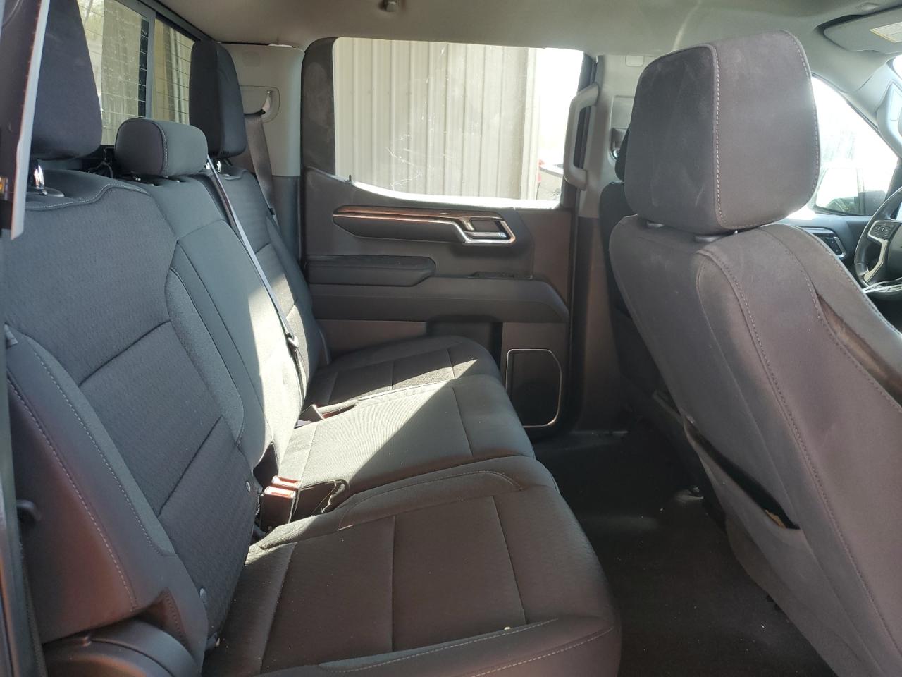 2022 CHEVROLET SILVERADO - 1GCUDEED6NZ529857