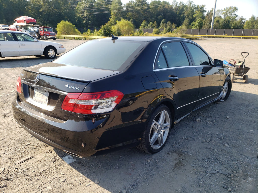 2013 MERCEDES-BENZ E 350 4MAT - WDDHF8JB1DA760976