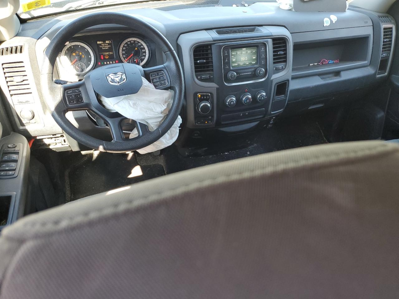 2016 RAM 1500 ST - 1C6RR7FT0GS402632