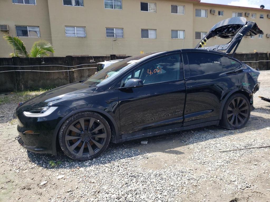 2022 TESLA MODEL X - 7SAXCBE54NF359787
