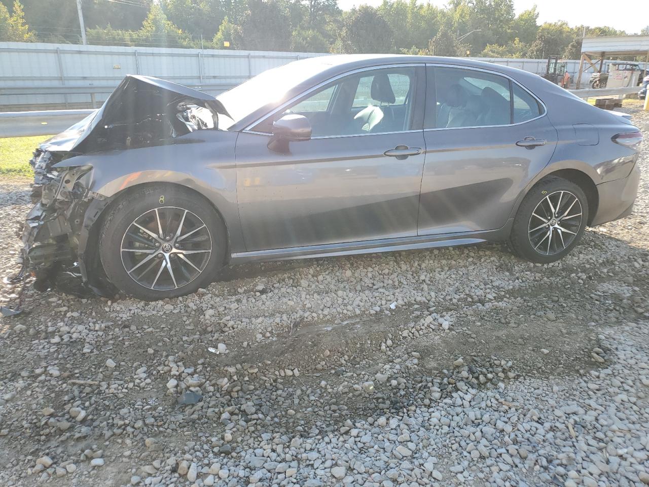 2021 TOYOTA CAMRY SE - 4T1G11AK5MU407811