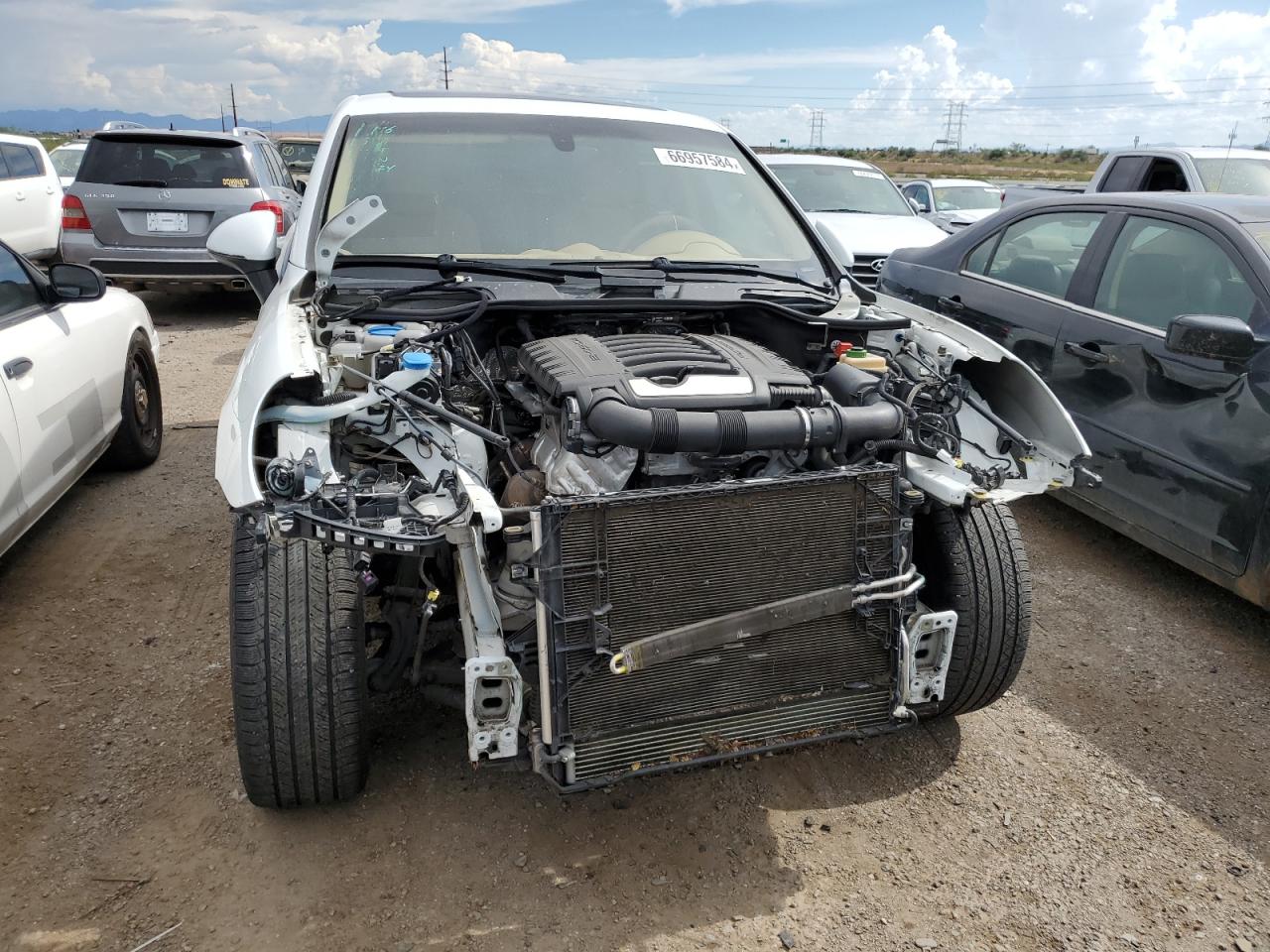 2016 PORSCHE CAYENNE - WP1AA2A24GKA15028