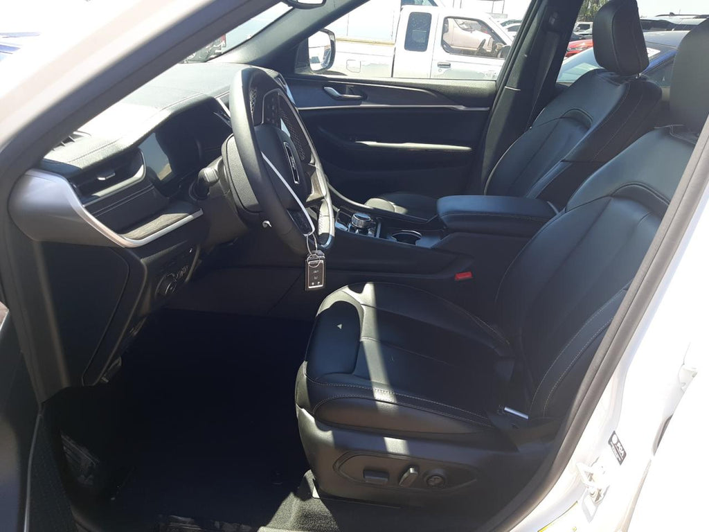 2024 JEEP GRAND CHER - 1C4RJYB63RC146084