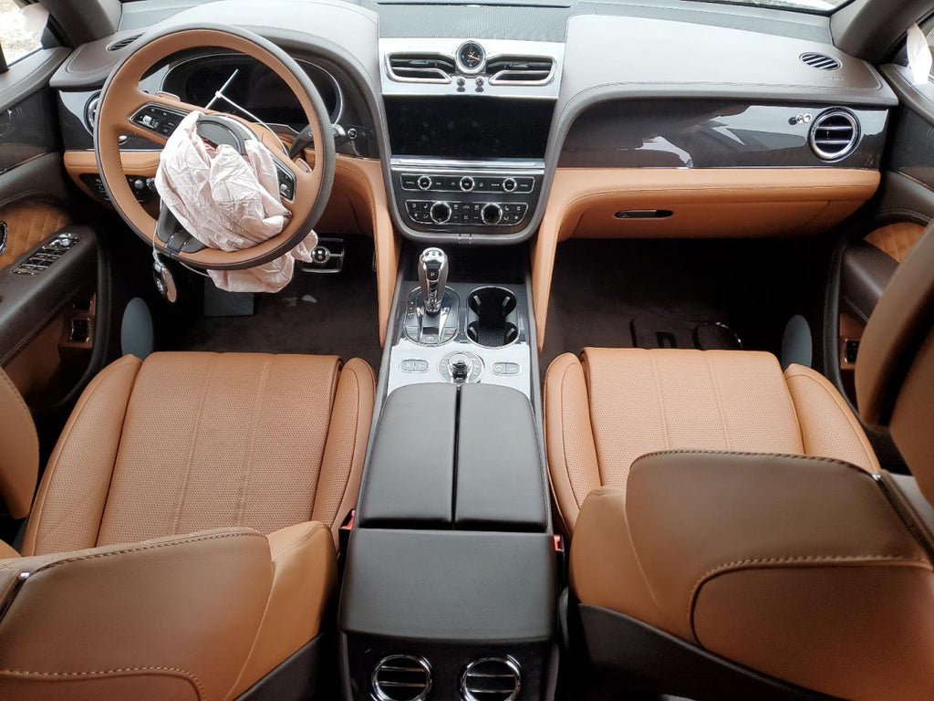 2021 BENTLEY BENTAYGA - SJAAM2ZV3MC039433