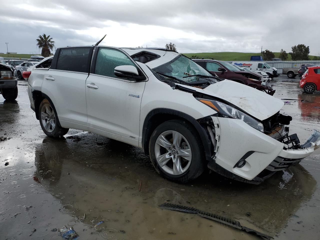 2018 TOYOTA HIGHLANDER - 5TDDGRFH7JS051122