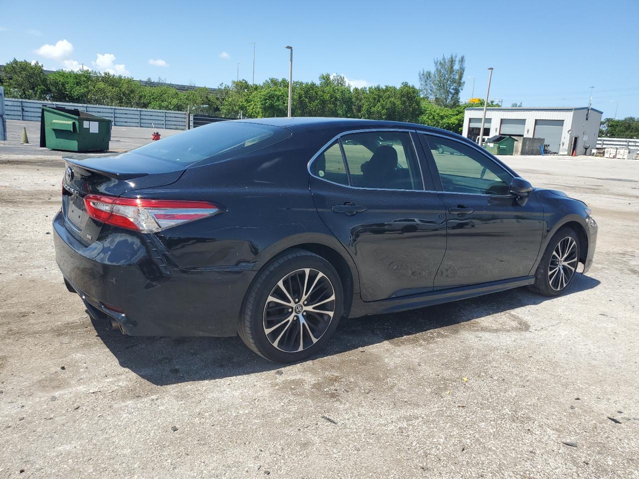 2018 TOYOTA CAMRY L - 4T1B11HKXJU675992