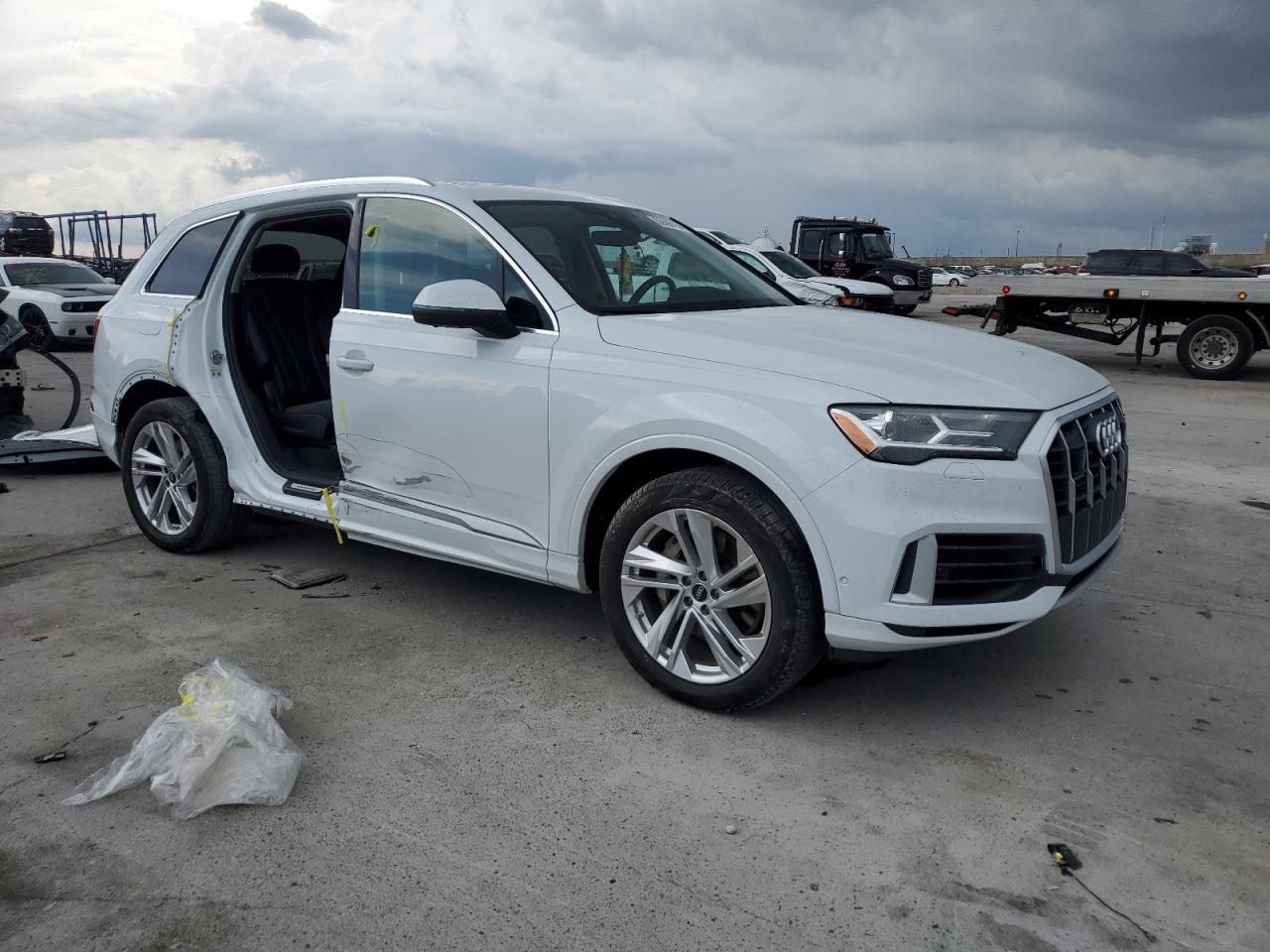 2022 AUDI Q7 PREMIUM - WA1LXBF72ND012122