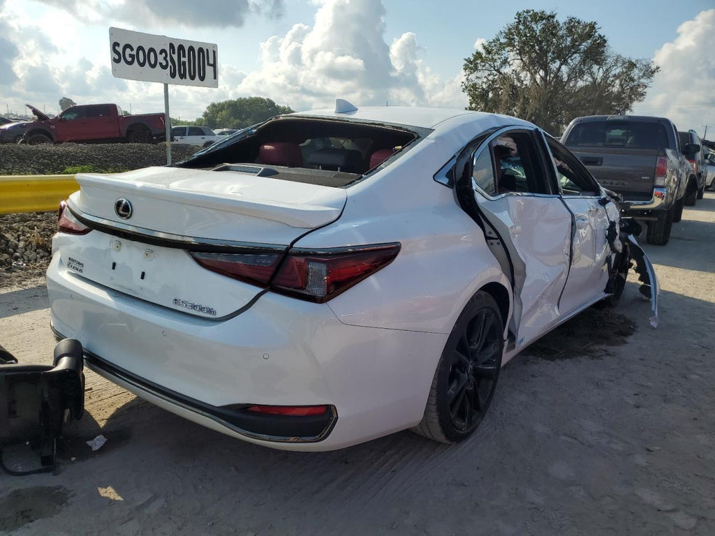 2022 LEXUS ES 300H BA - 58AGA1C18NU021205