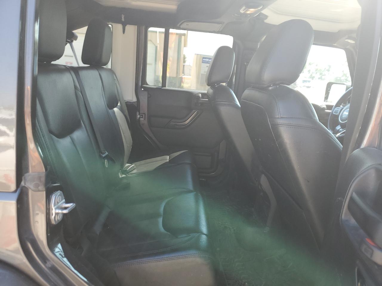 2017 JEEP WRANGLER U - 1C4BJWEGXHL620539