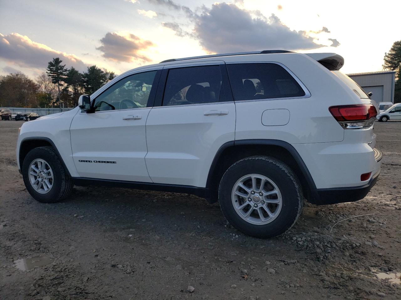 2020 JEEP GRAND CHER - 1C4RJFAG2LC201081