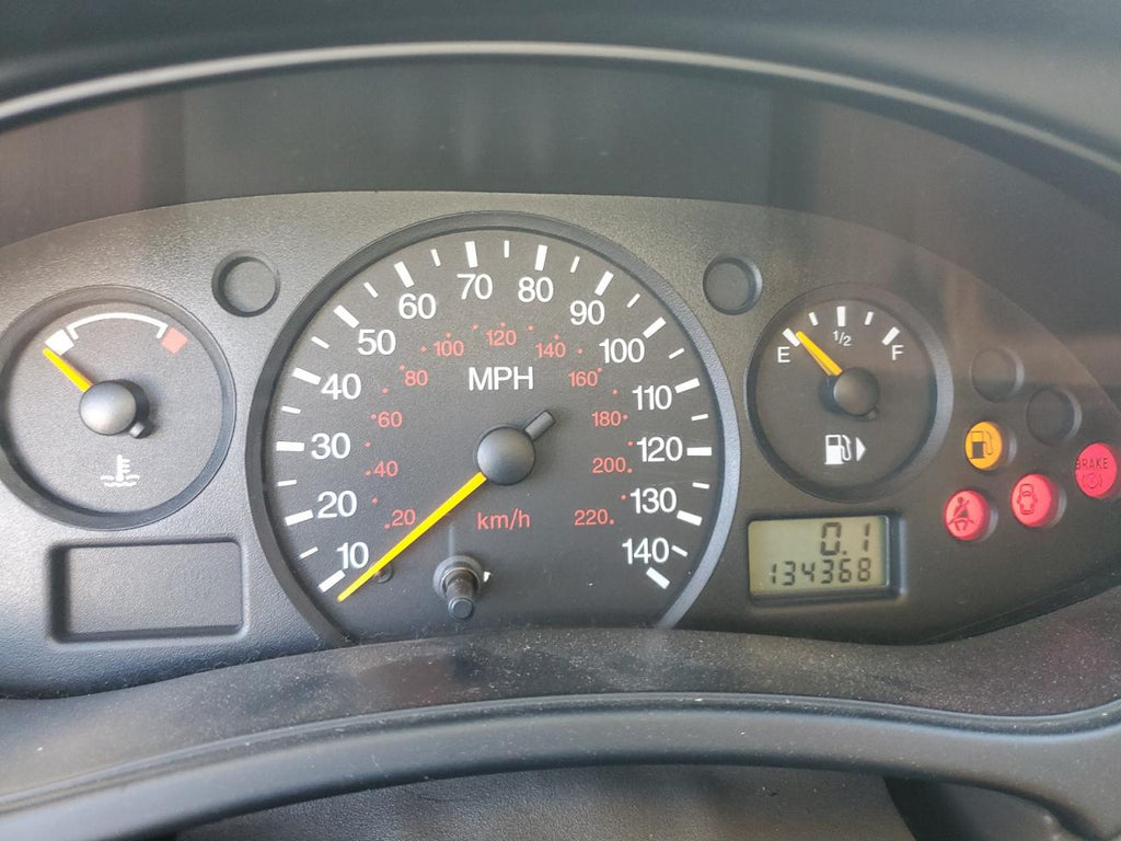 2000 FORD FOCUS SE - 1FAFP36P8YW393594