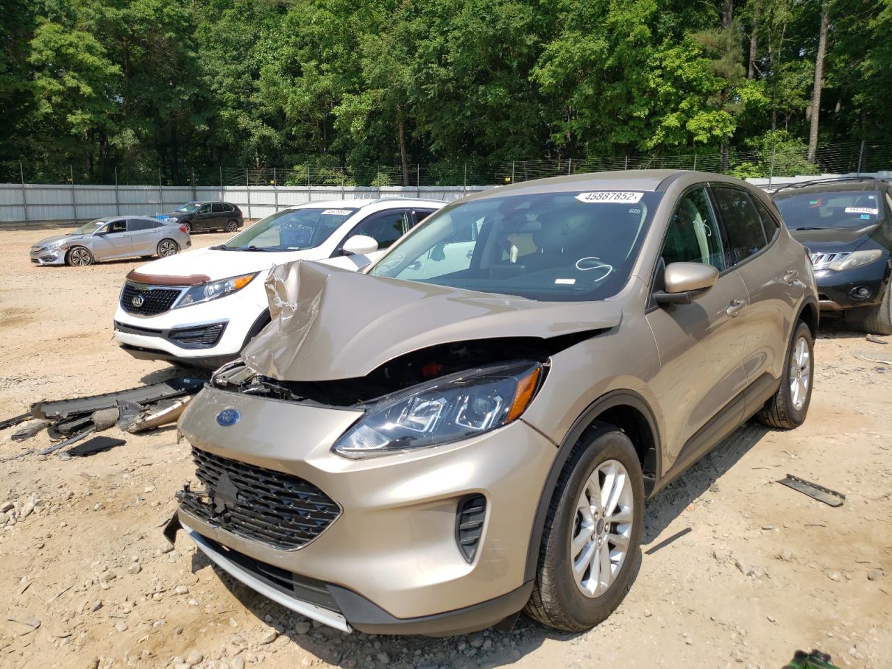 2020 FORD ESCAPE SE - 1FMCU0G69LUB21792