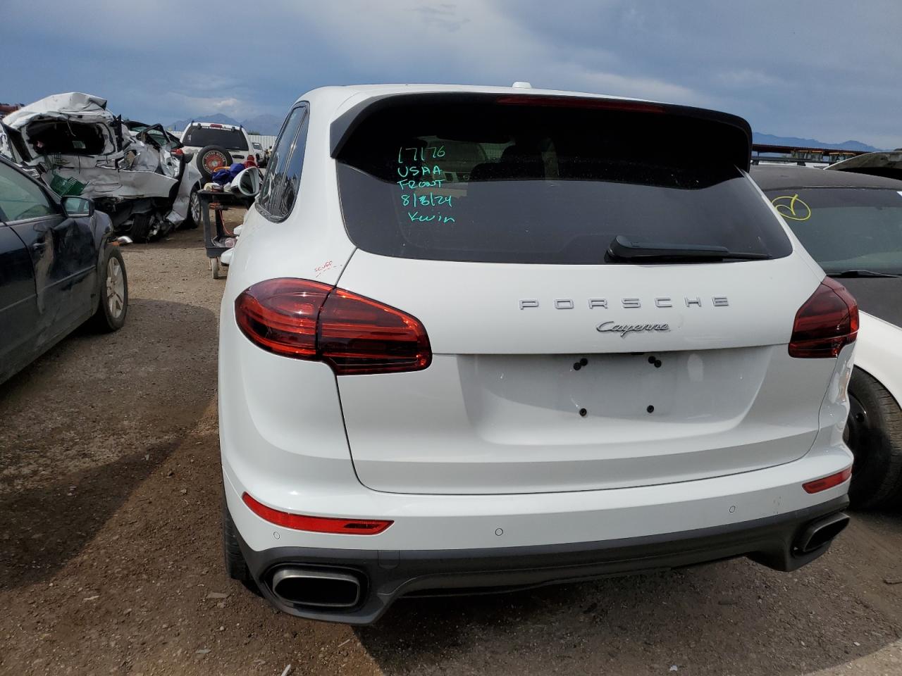 2016 PORSCHE CAYENNE - WP1AA2A24GKA15028
