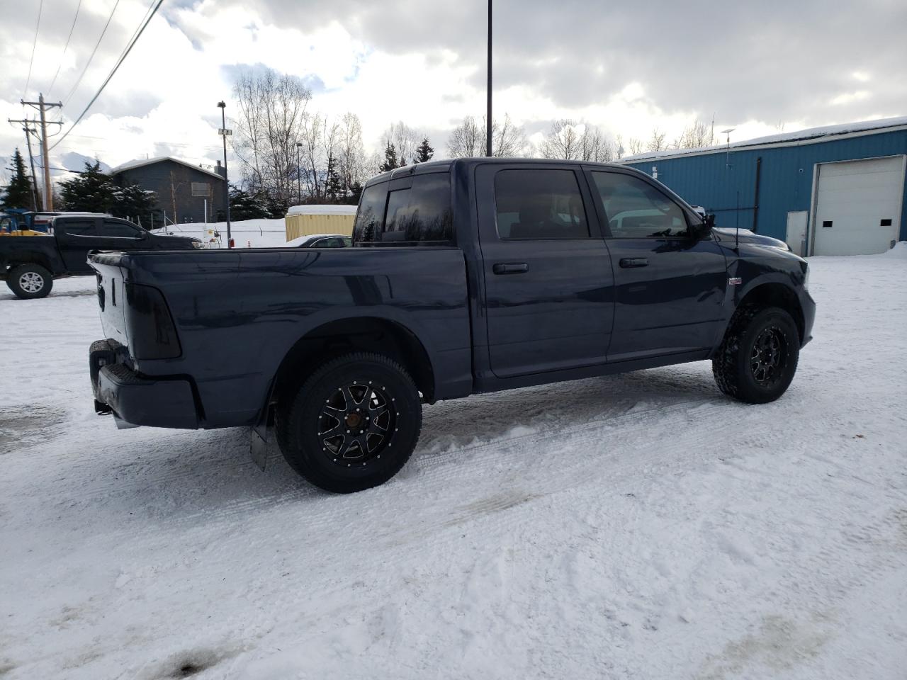2015 RAM 1500 SPORT - 1C6RR7MT9FS539571
