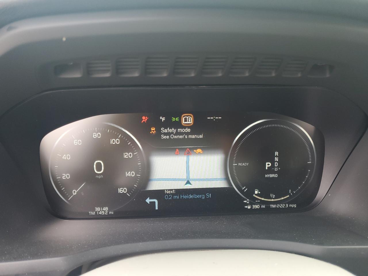 2021 VOLVO XC90 T8 RE - YV4BR0CK6M1705426